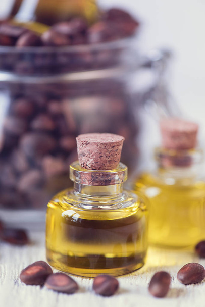 Oil of cedar nuts - Фото, изображение