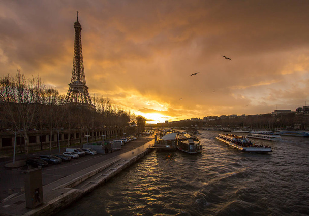 Tour Eiffel, Paris
 - Photo, image