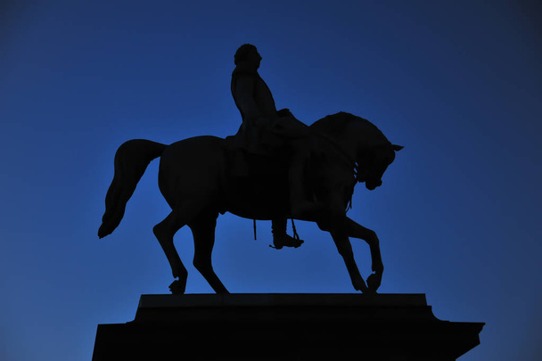 Статуя норвезького короля Карла Йохана Xiv в Осло, Норвегія - Фото, зображення