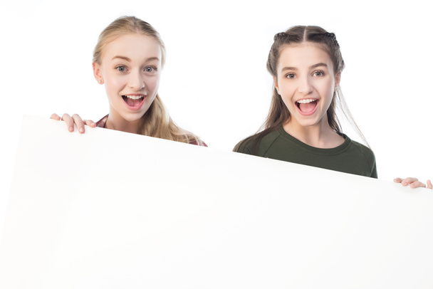 Teenager-Mädchen mit Banner - Foto, Bild