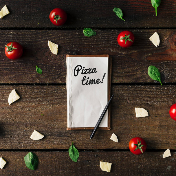 Padrão de ingredientes de pizza colorida
 - Foto, Imagem