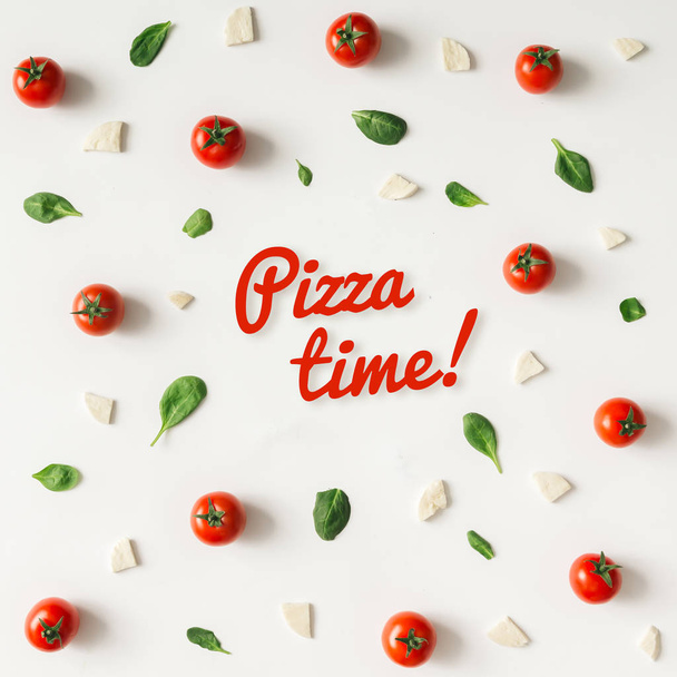 Colorful pizza ingredients pattern - Фото, изображение