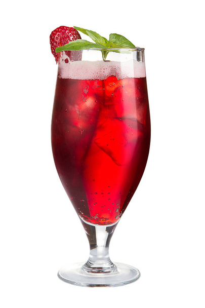 Refreshing strawberry cocktail. Alcohol cocktail on white background - Foto, Imagem