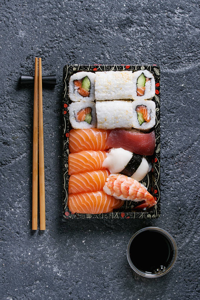 Sushi Set nigiri and rolls - Fotoğraf, Görsel
