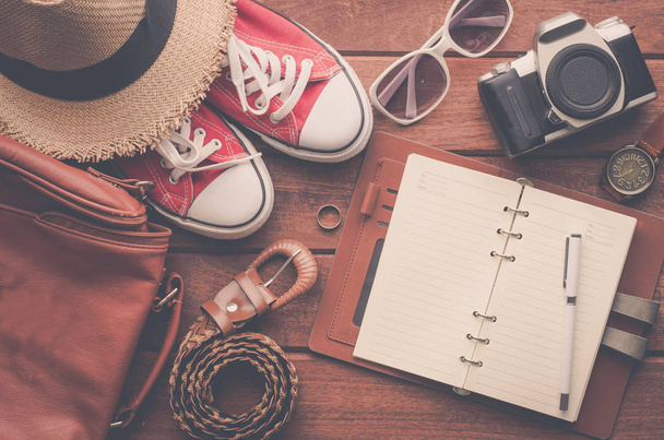 Travel Clothing and accessories - 写真・画像