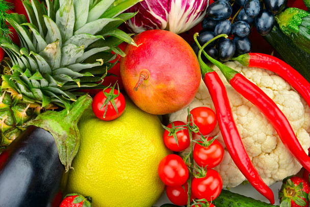 sortimento de frutas e legumes frescos
 - Foto, Imagem