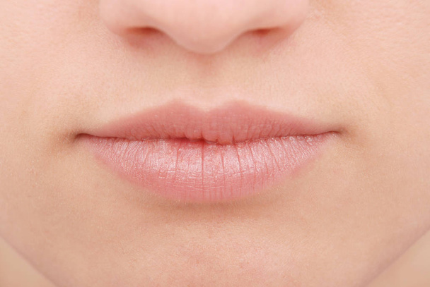 Perfecte lippen. Sexy meisje mond close-up - Foto, afbeelding