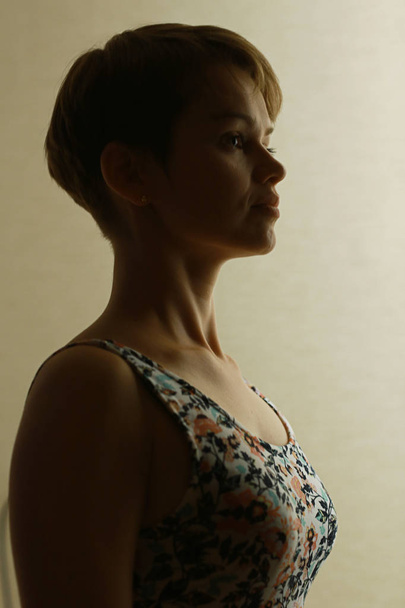 woman with short haircut - 写真・画像