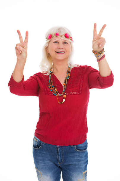 Vezető nő felöltözve, mint egy hippi - Fotó, kép