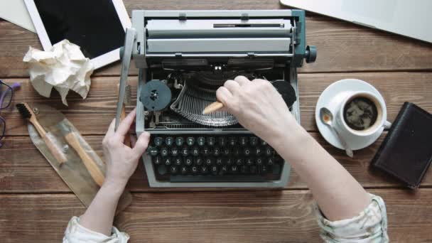 Writer with retro writing machine. - Footage, Video