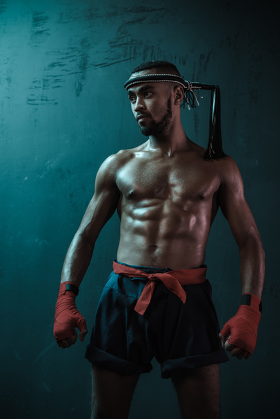 Atleta Muay Thai
 - Foto, Imagen