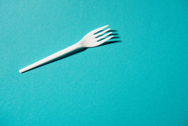 disposable plastic fork - Фото, изображение