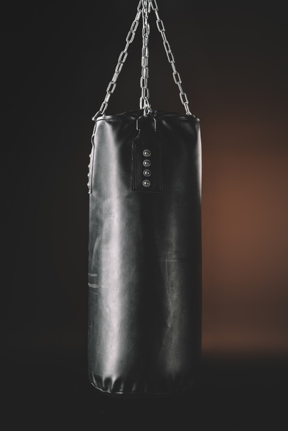 Fekete boxzsák  - Fotó, kép