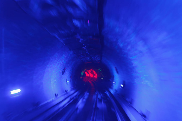 La luce alla fine del tunnel - Foto, immagini