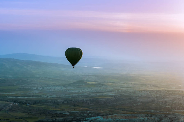 air balloon in Cappadocia, Turkey - 写真・画像