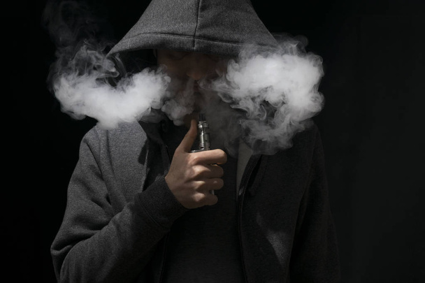 vape elektronische Zigarette, Dampfgerät, mod, e-cig. - Foto, Bild