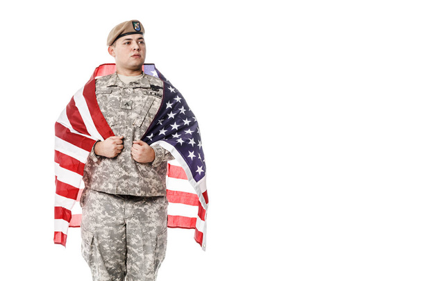 Рейнджер армии США с американским флагом
 - Фото, изображение