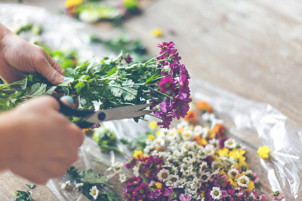 Florist making flower decoration - Photo, Image