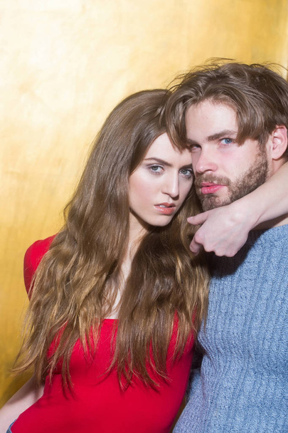 Young couple of pretty girl and bearded man - Foto, immagini