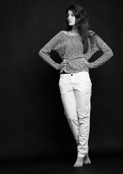 Model test with beautiful fashion model posing - Valokuva, kuva