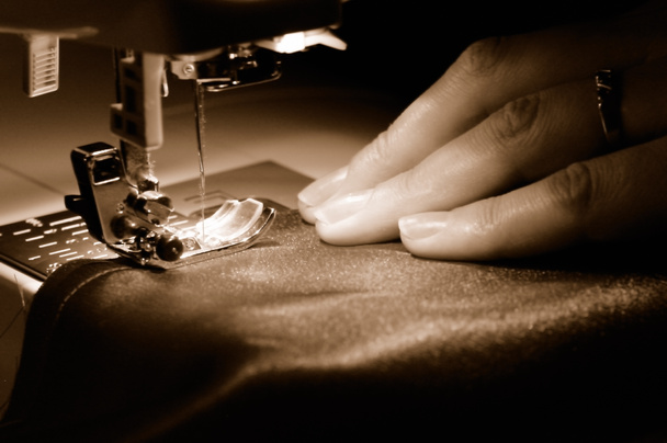 Швейная машина
 - Фото, изображение