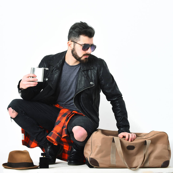Bearded man, caucasian hipster with moustache holding flask - Фото, зображення