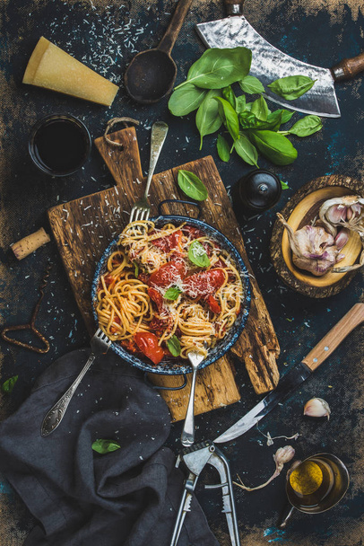 Italian style pasta dinner - Фото, изображение