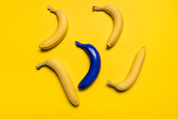 Kolekce barevných banány - Fotografie, Obrázek