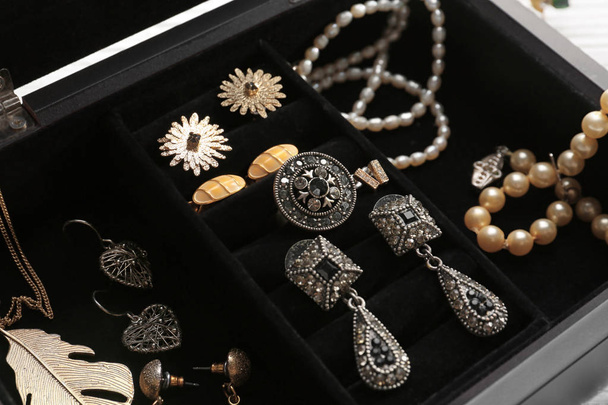 Jewelry accessories in box  - Foto, Imagen