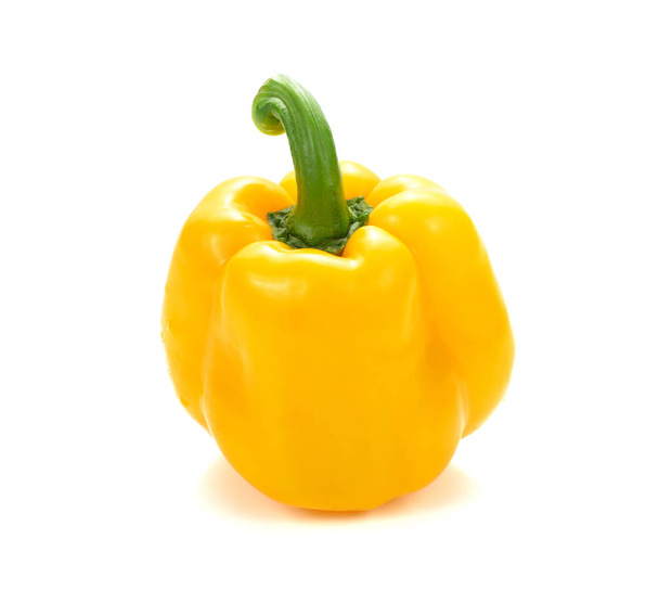 yellow pepper over white background. sweet yellow pepper isolate - Fotografie, Obrázek