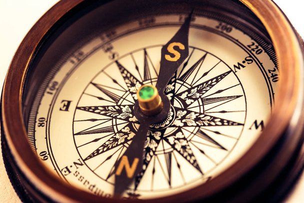 Vintage hnědá kompas - Fotografie, Obrázek