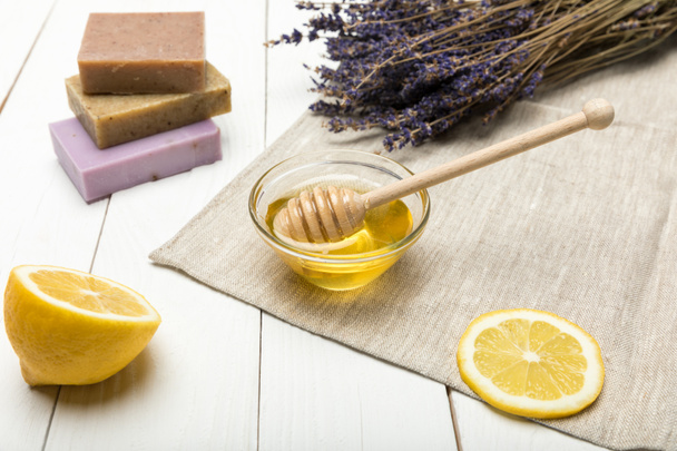Homemade soap with lavender and honey - Photo, Image