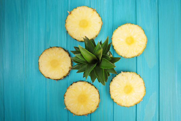 Fresh pineapple slices  - Valokuva, kuva