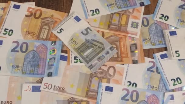 Τραπεζογραμμάτια ευρώ από την Ευρωπαϊκή Ένωση - Πλάνα, βίντεο