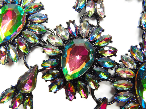 украшения с яркими кристаллами ожерелье роскошь моды
 - Фото, изображение