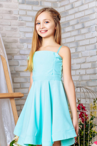 beautiful little girl with perfect makeup and hair-dress - Fotografie, Obrázek
