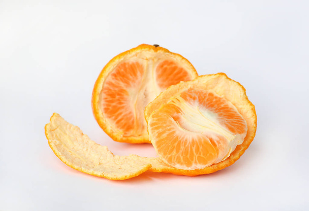Orange fruit on white background - Fotografie, Obrázek