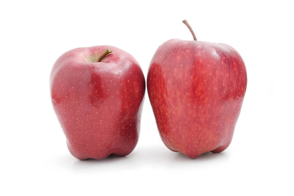 Red apple on white background - Zdjęcie, obraz