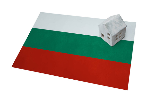 Kis ház a zászló - Bulgária - Fotó, kép