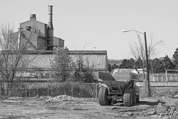 stary klasyczny vintage budynków przemysłowych i maszyn ciężkich - Zdjęcie, obraz