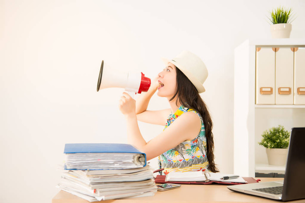 woman holding loudspeaker call for holiday - Foto, Imagen