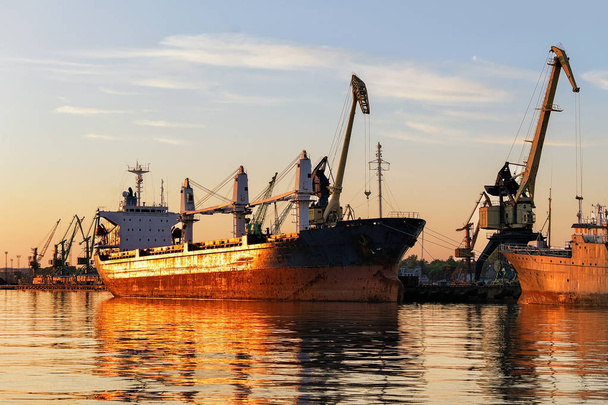 Gemi liman Klaipeda, Baltık Denizi - Fotoğraf, Görsel