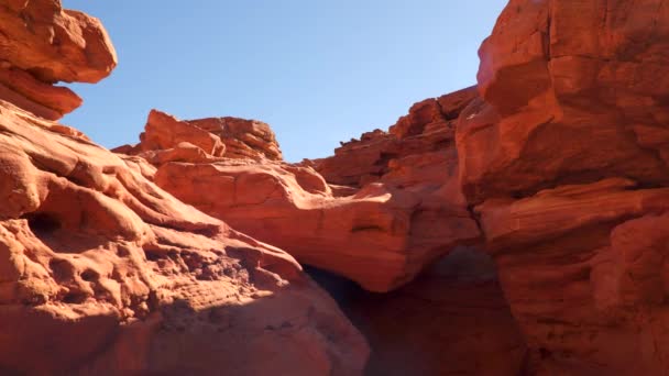 Cor formação de pedra do deserto em Canyon Egito
 - Filmagem, Vídeo
