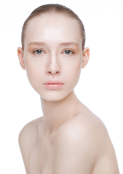 Beautiful woman girl natural makeup spa skin care - Foto, Imagen