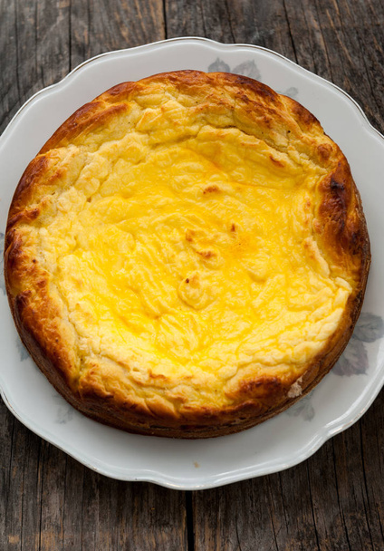 Pastel de queso al horno
 - Foto, imagen