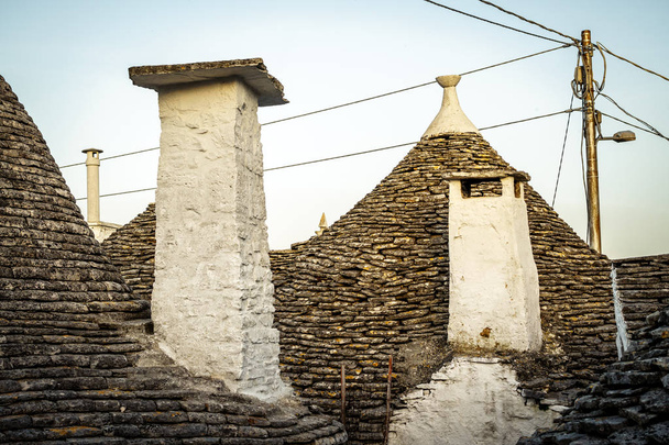 Traditionele trulli huizen in Arbelobello, Puglia, Italië - Foto, afbeelding