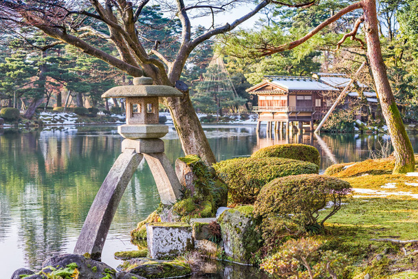 Японские сады в Канадзаве
 - Фото, изображение