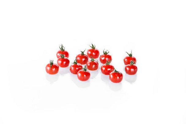 tas de tomates cerises
 - Photo, image