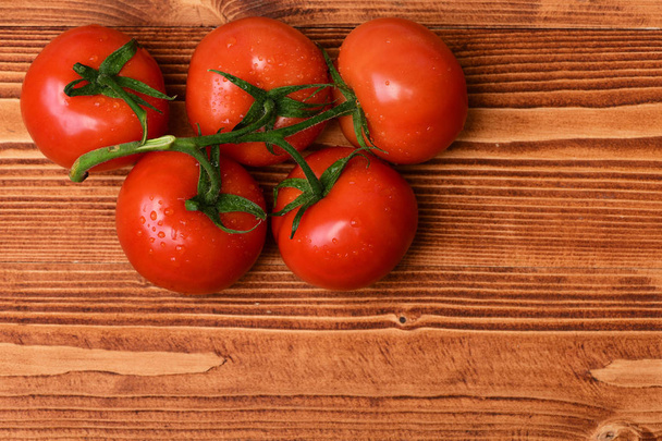 healthy lifestyle, vegetarianism, diet and fitness,red tomato branch - Foto, Imagem