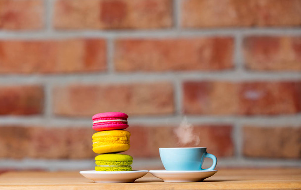 delicious colorful macarons - Foto, afbeelding
